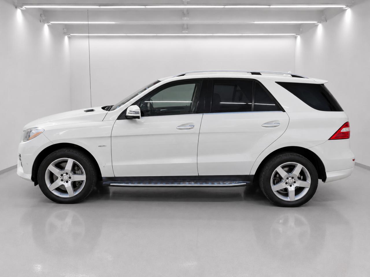 Mercedes-Benz M-Class ML550 2012