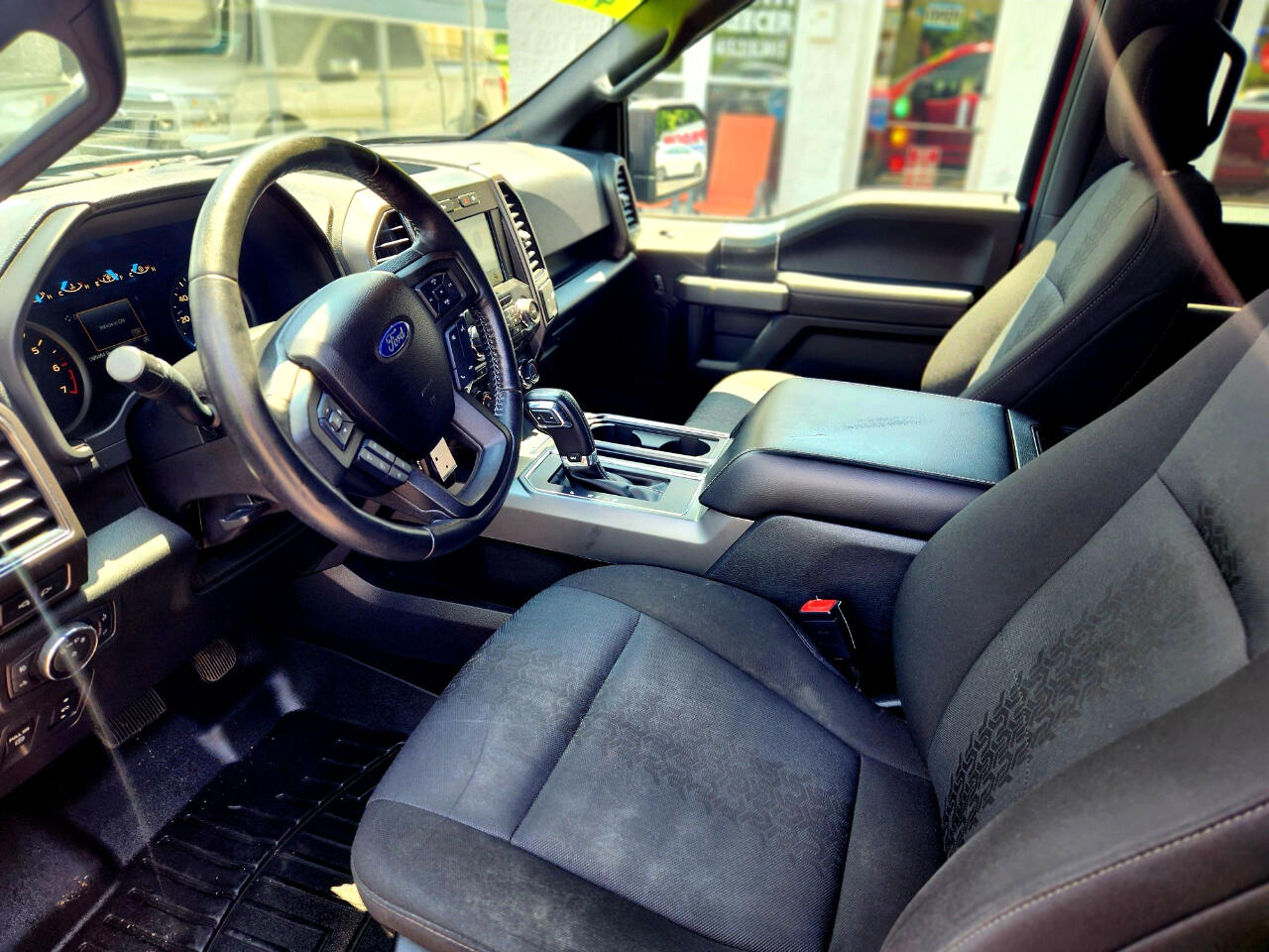 Ford F-150 XLT 4x4 SuperCrew 2018 Ford F-150 XLT 4x4 SuperCrew 2018