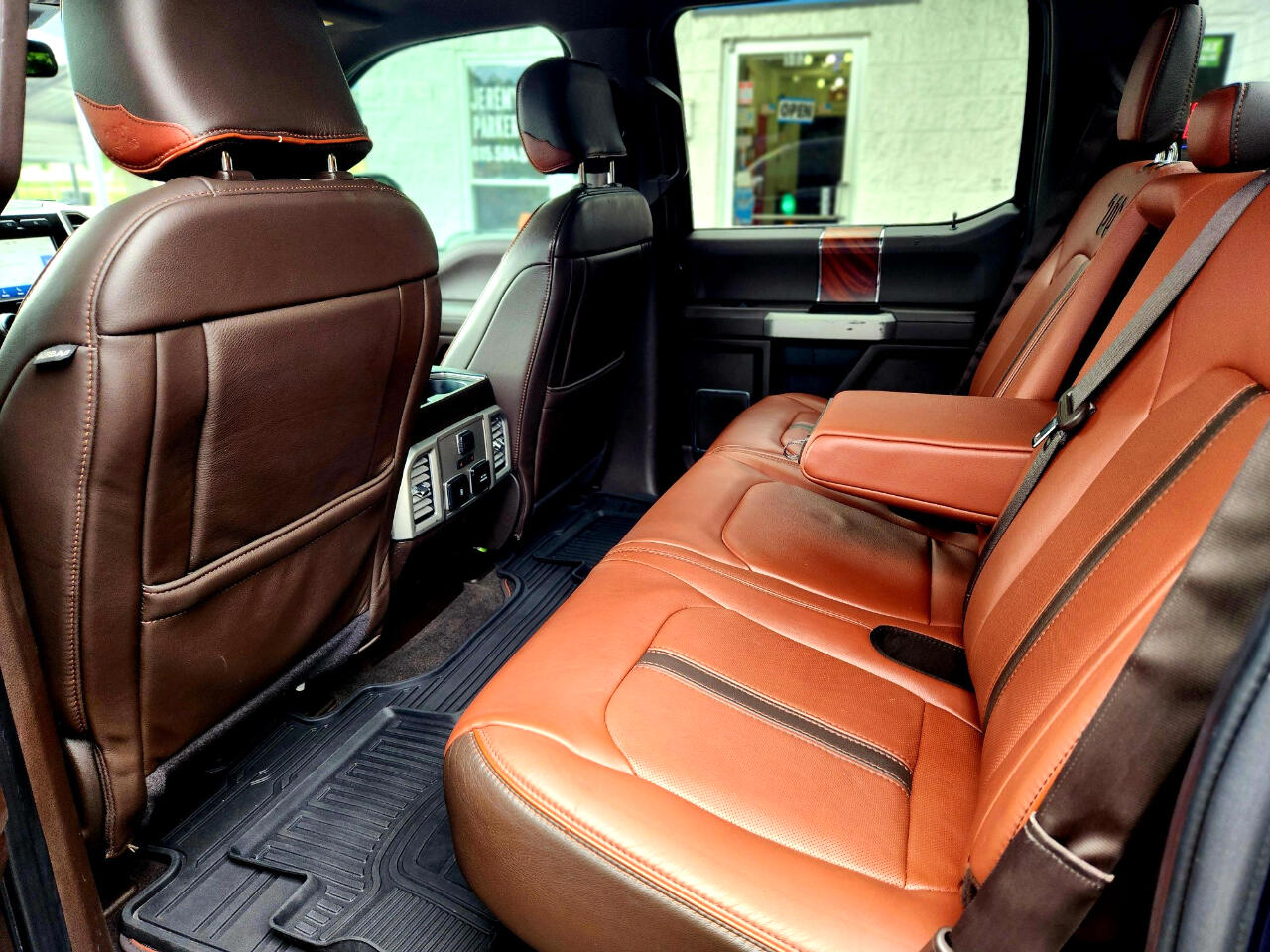 Ford F-150 King-Ranch SuperCrew 5.5-ft. 4WD 2020 Ford F-150 King-Ranch SuperCrew 5.5-ft. 4WD 2020