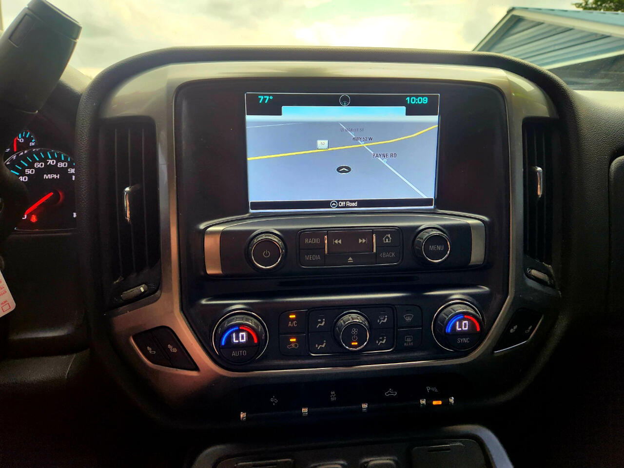 Chevrolet Silverado 1500 LT Crew Cab 2WD 2017 Chevrolet Silverado 1500 LT Crew Cab 2WD 2017
