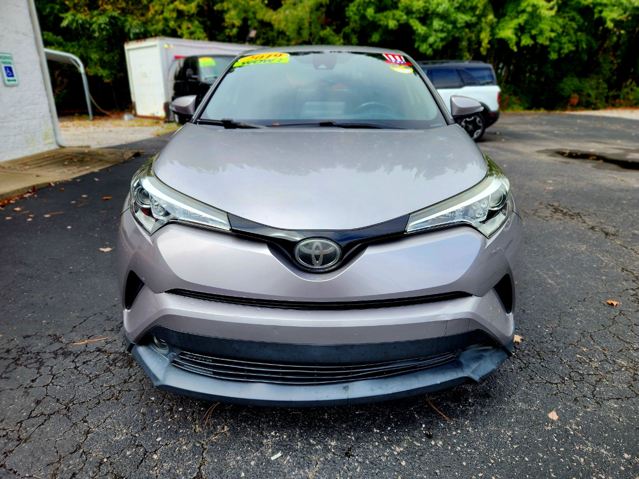 Toyota C-HR XLE 2019 Toyota C-HR XLE 2019
