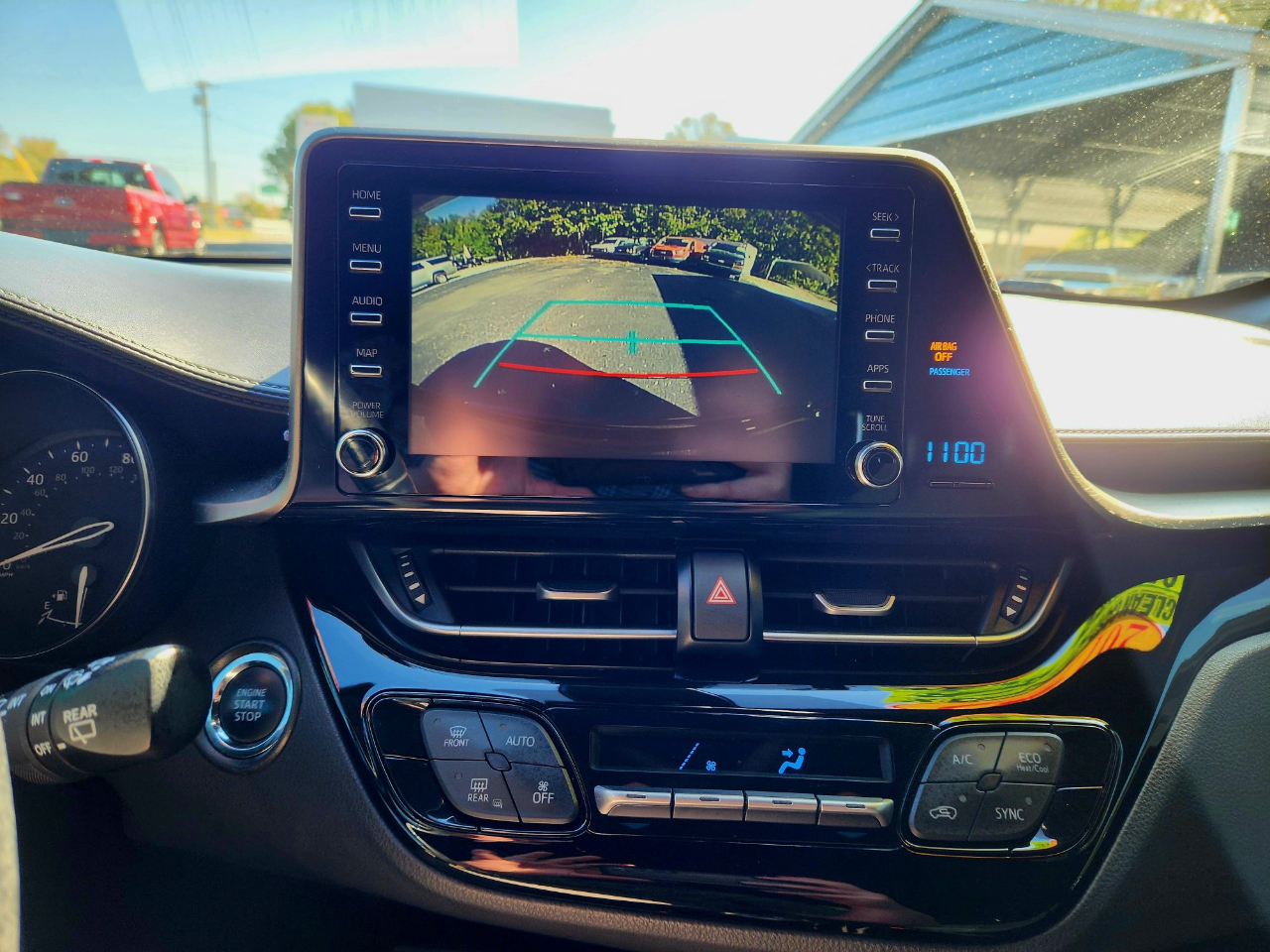 Toyota C-HR XLE 2019 Toyota C-HR XLE 2019