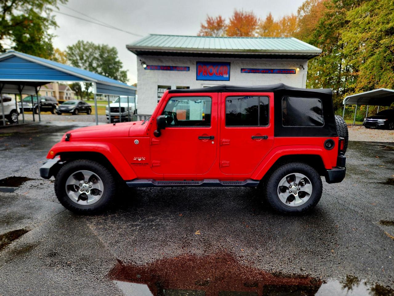 2017 Jeep Wrangler Unlimited Sahara 4WD