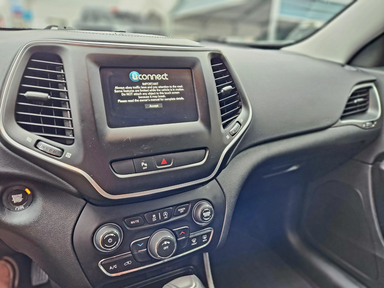 Jeep Cherokee Latitude Plus 4x4 2020