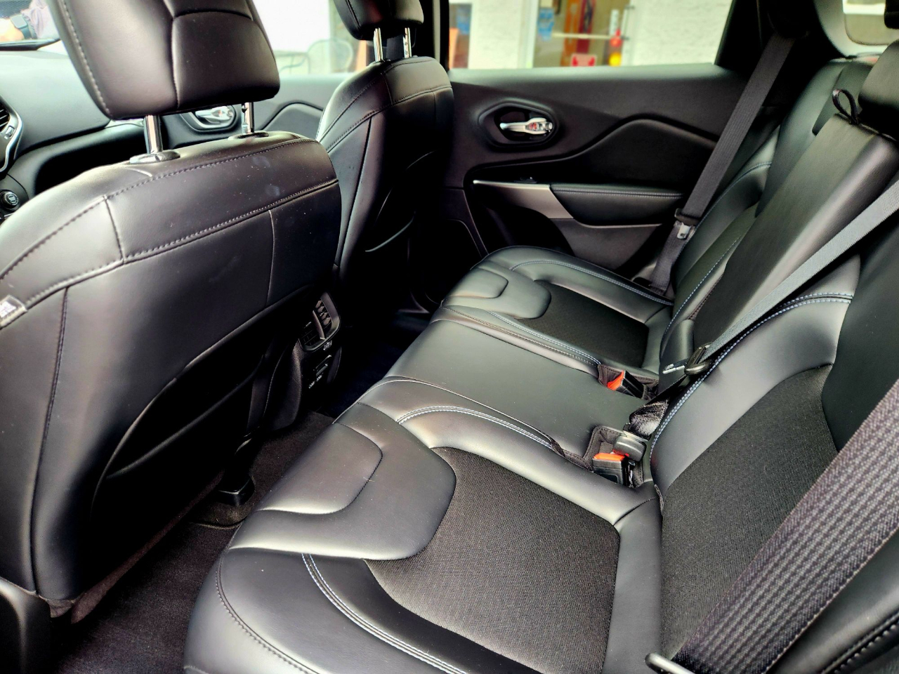 Jeep Cherokee Latitude Plus 4x4 2020