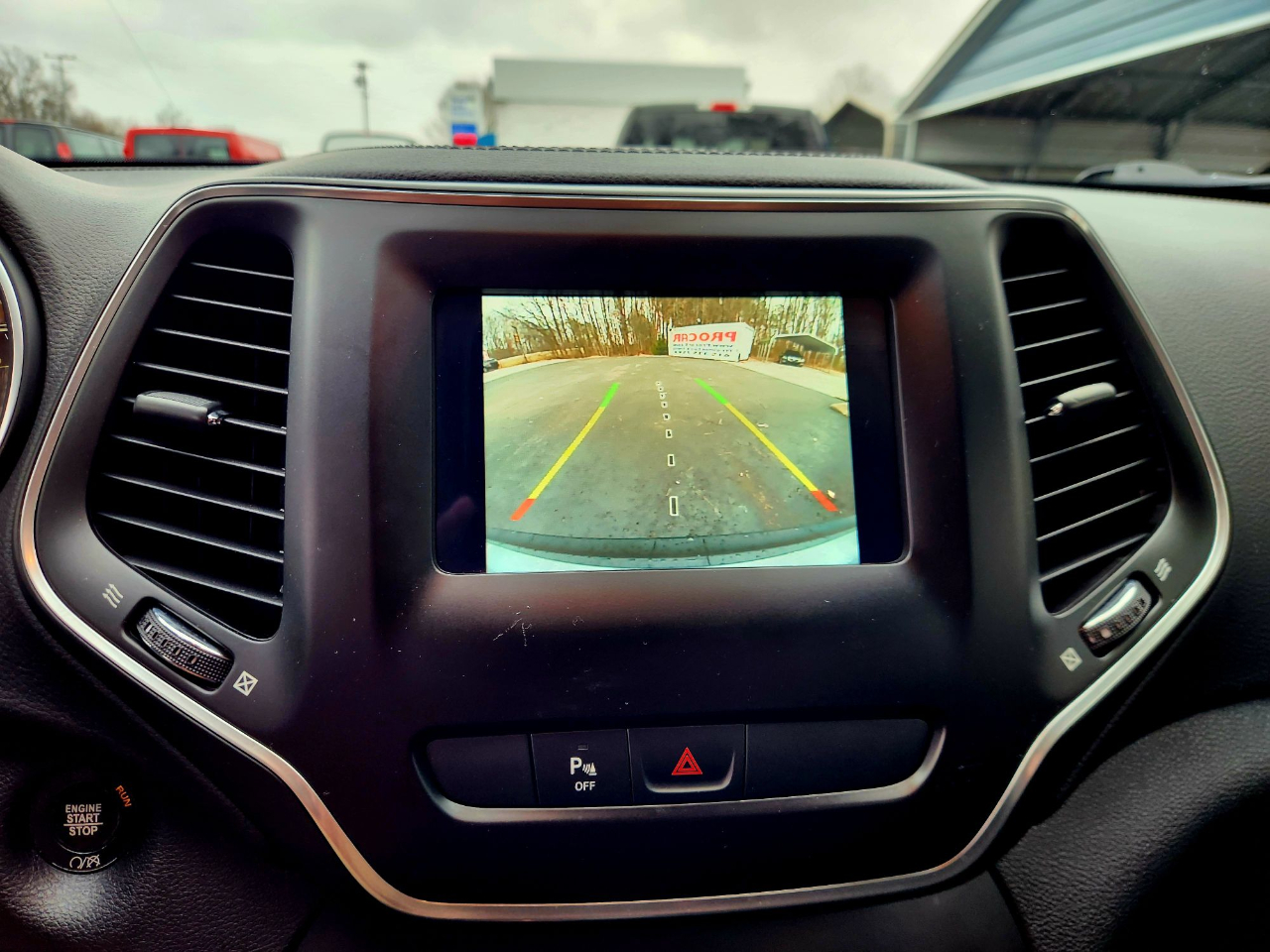 Jeep Cherokee Latitude Plus 4x4 2020