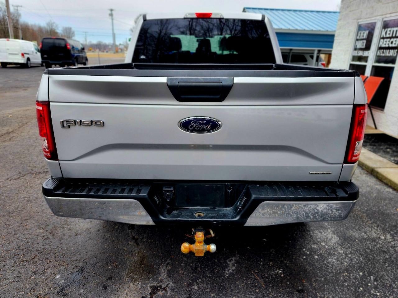 Ford F-150 4WD SuperCrew 145" XLT 2016