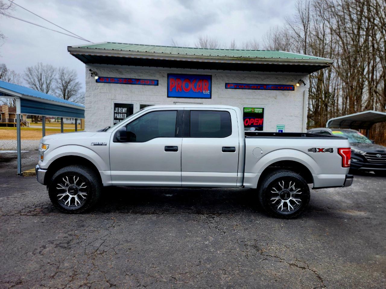 2016 Ford F-150 4WD SuperCrew 145" XLT