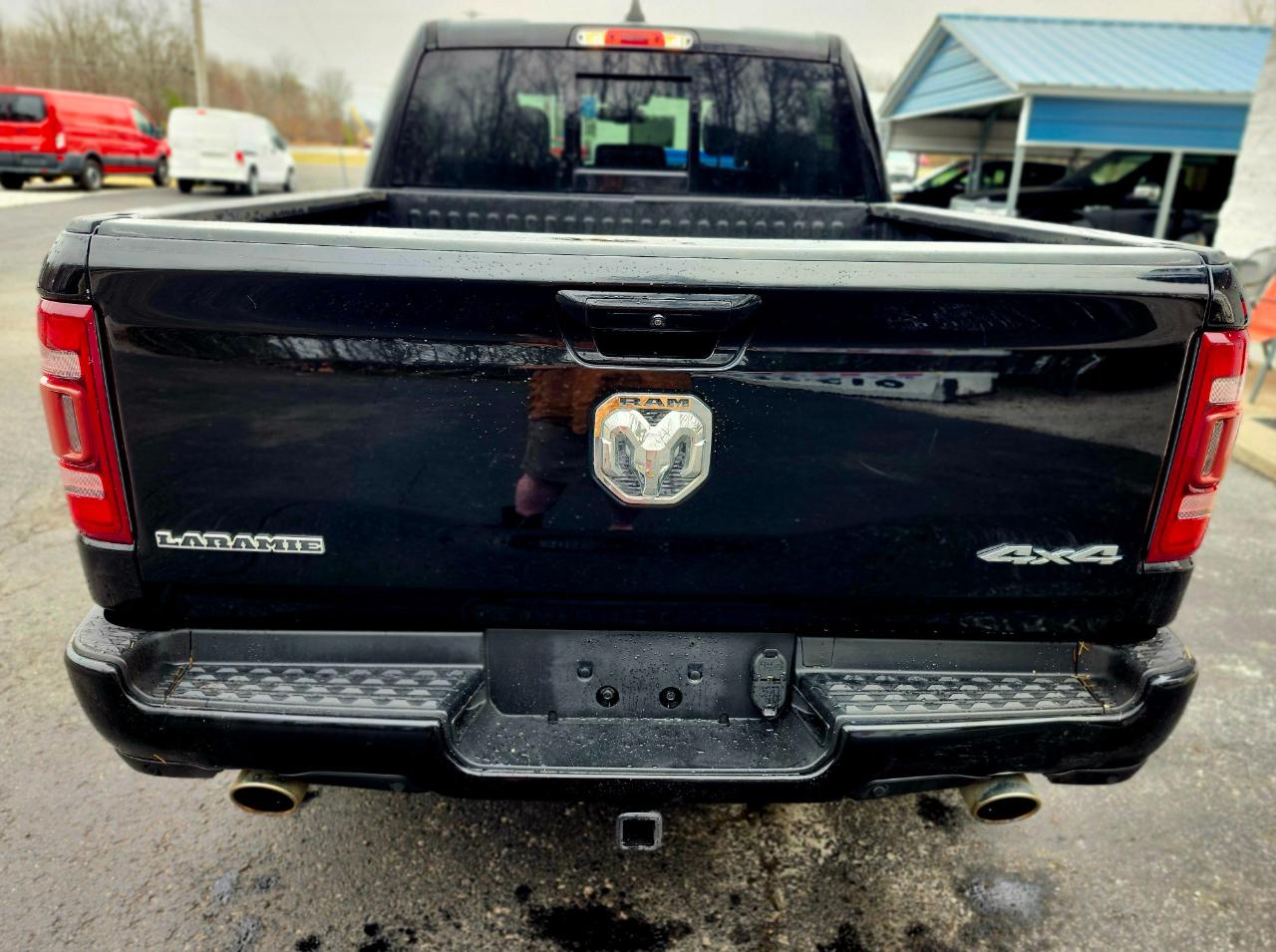 RAM 1500 Laramie 4x4 Crew Cab 5'7" Box 2019