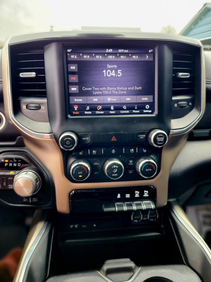 RAM 1500 Laramie 4x4 Crew Cab 5'7" Box 2019