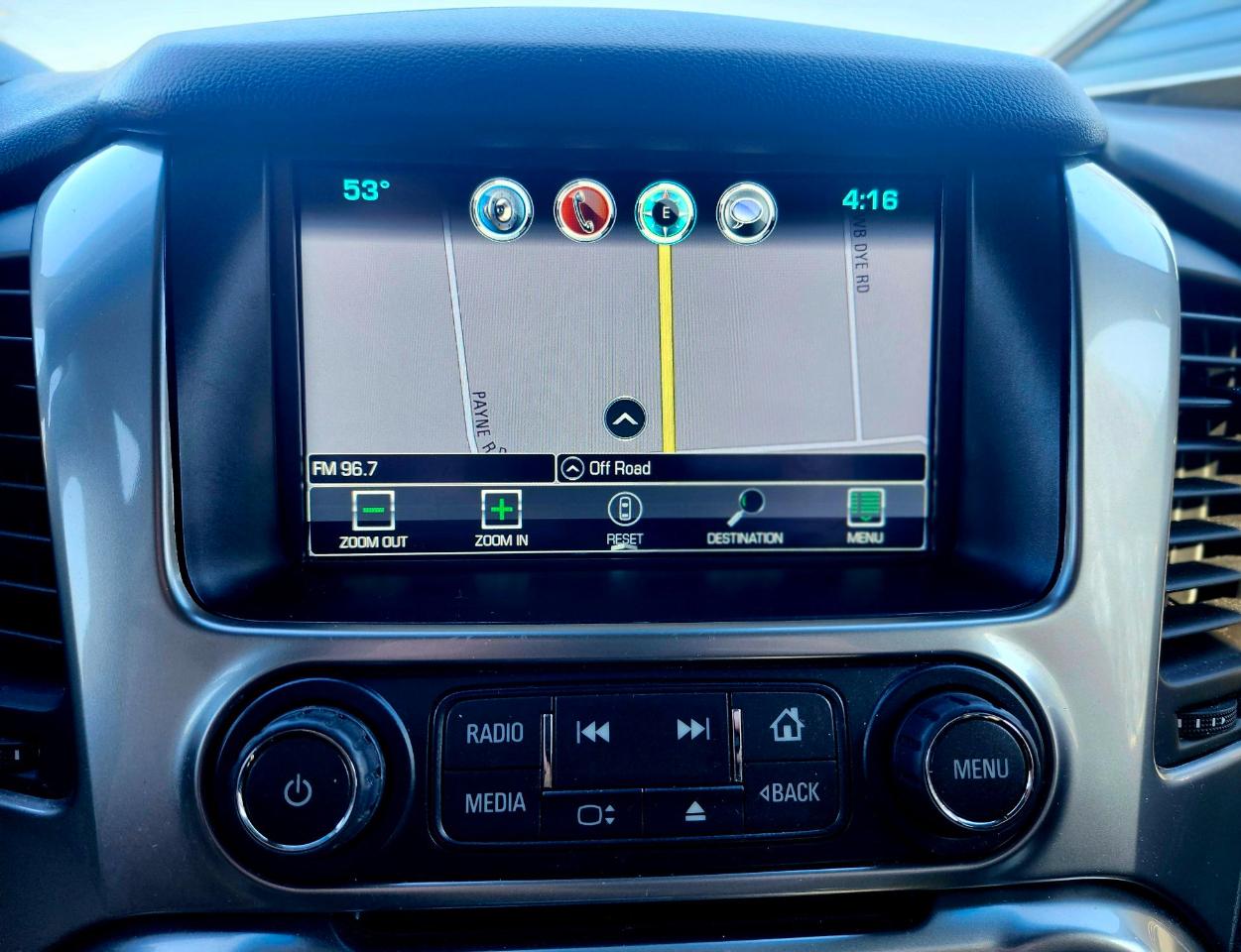 Chevrolet Suburban 4WD 4dr 1500 LT 2019