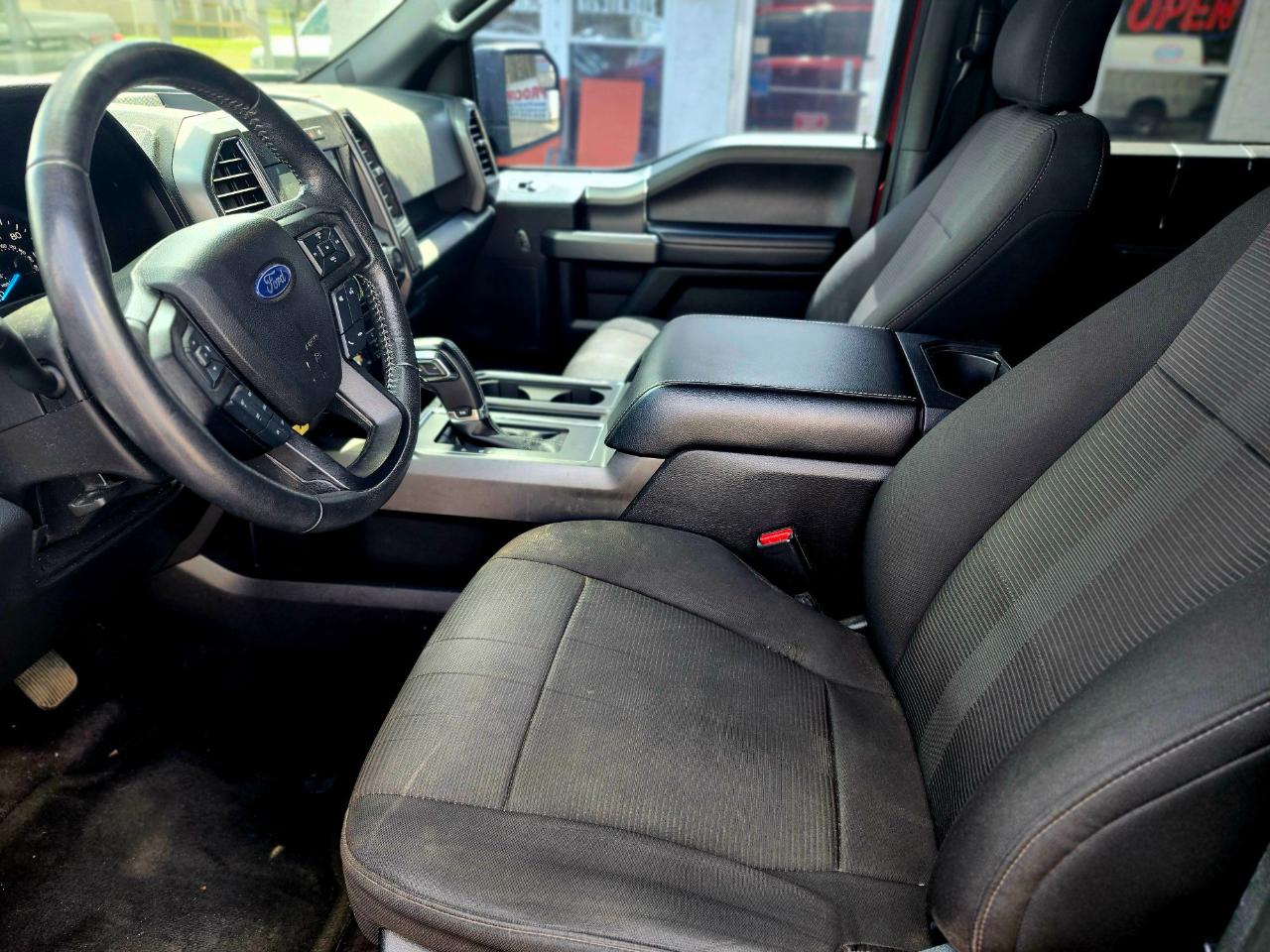 Ford F-150 XLT 4WD SuperCrew 5.5' Box 2017