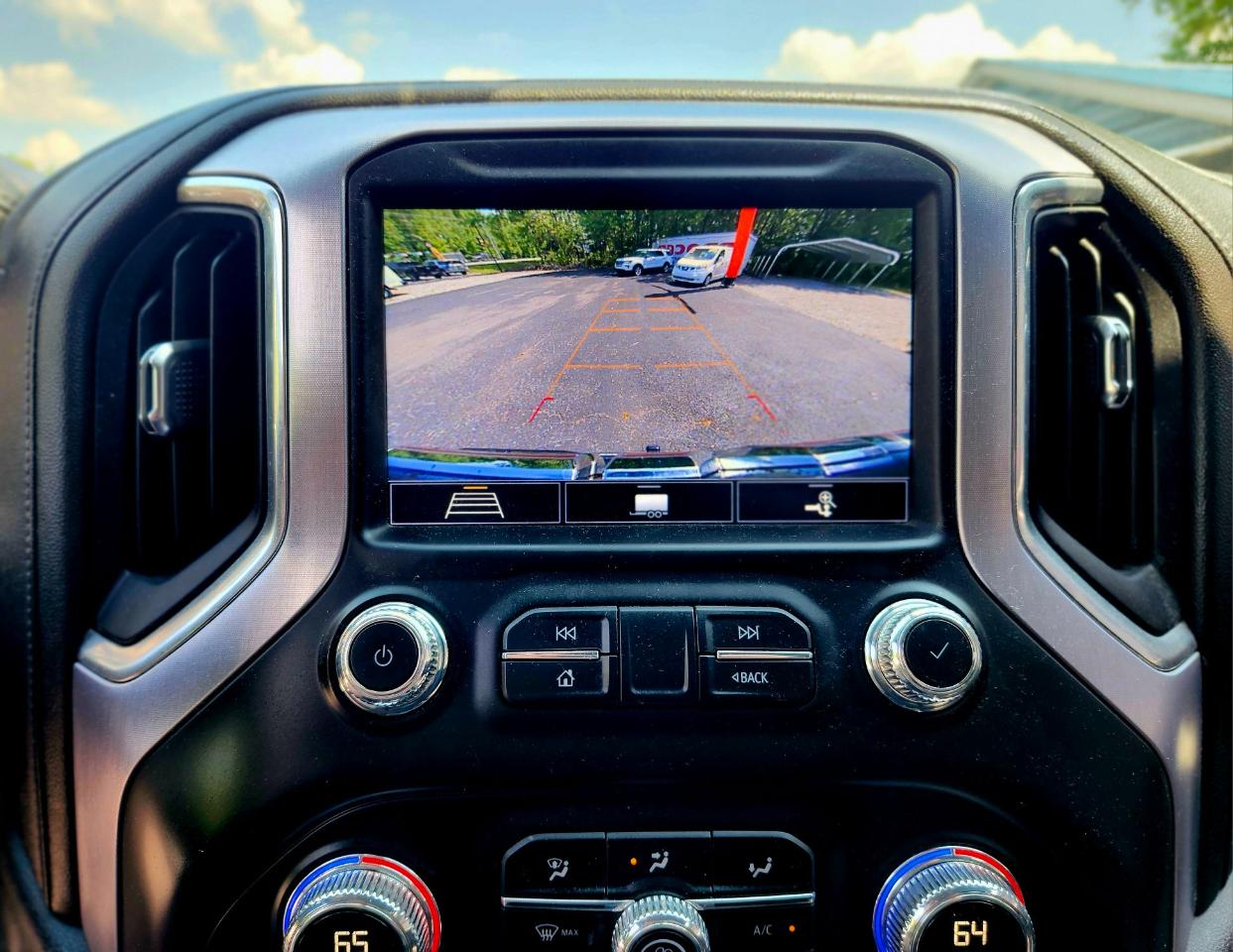 GMC Sierra 1500 SLT Crew Cab Short Box 4WD 2020