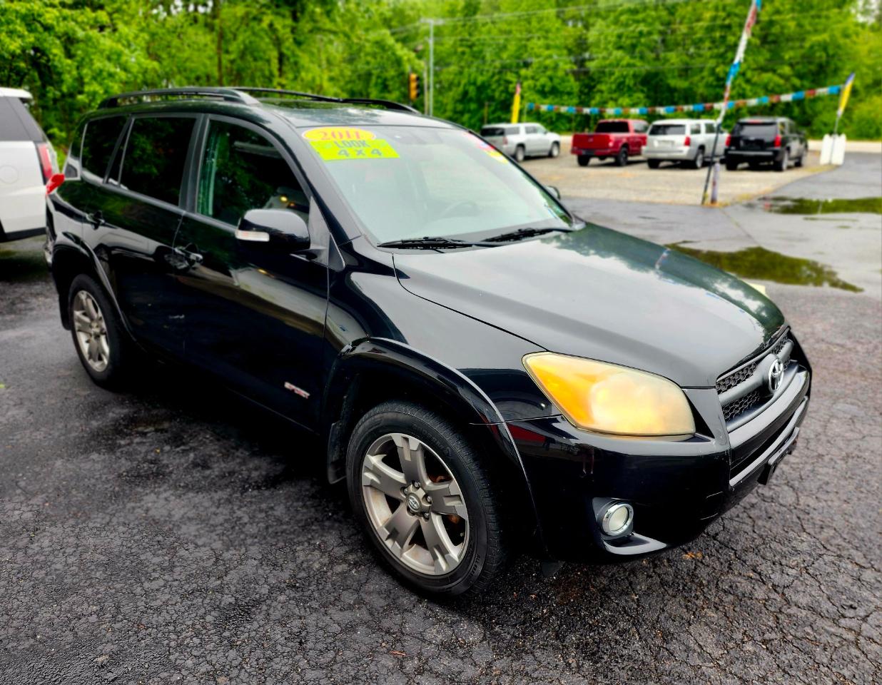 Toyota RAV4 Sport I4 4WD 2011