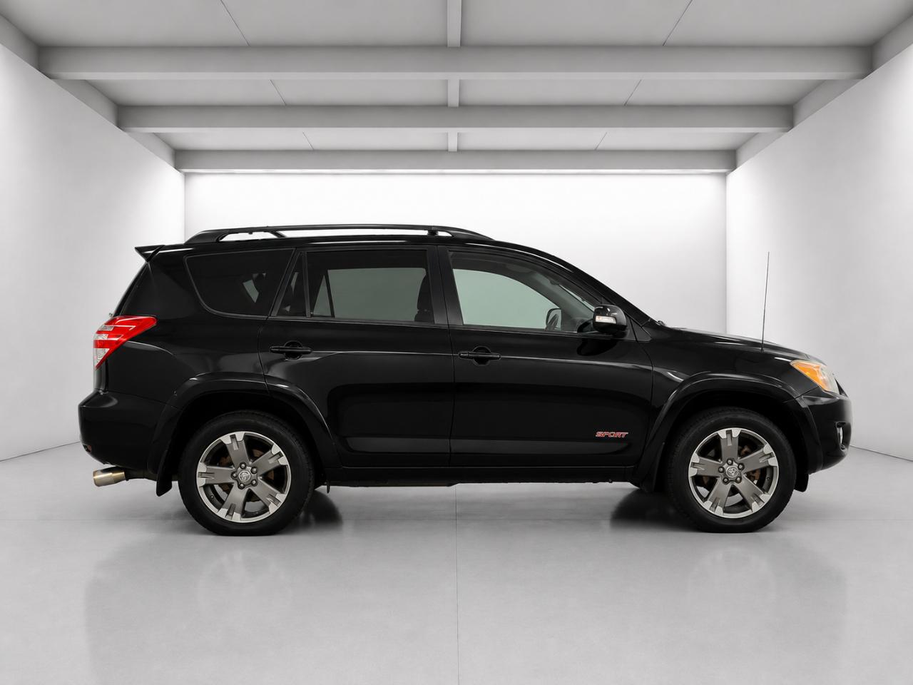 Toyota RAV4 Sport I4 4WD 2011