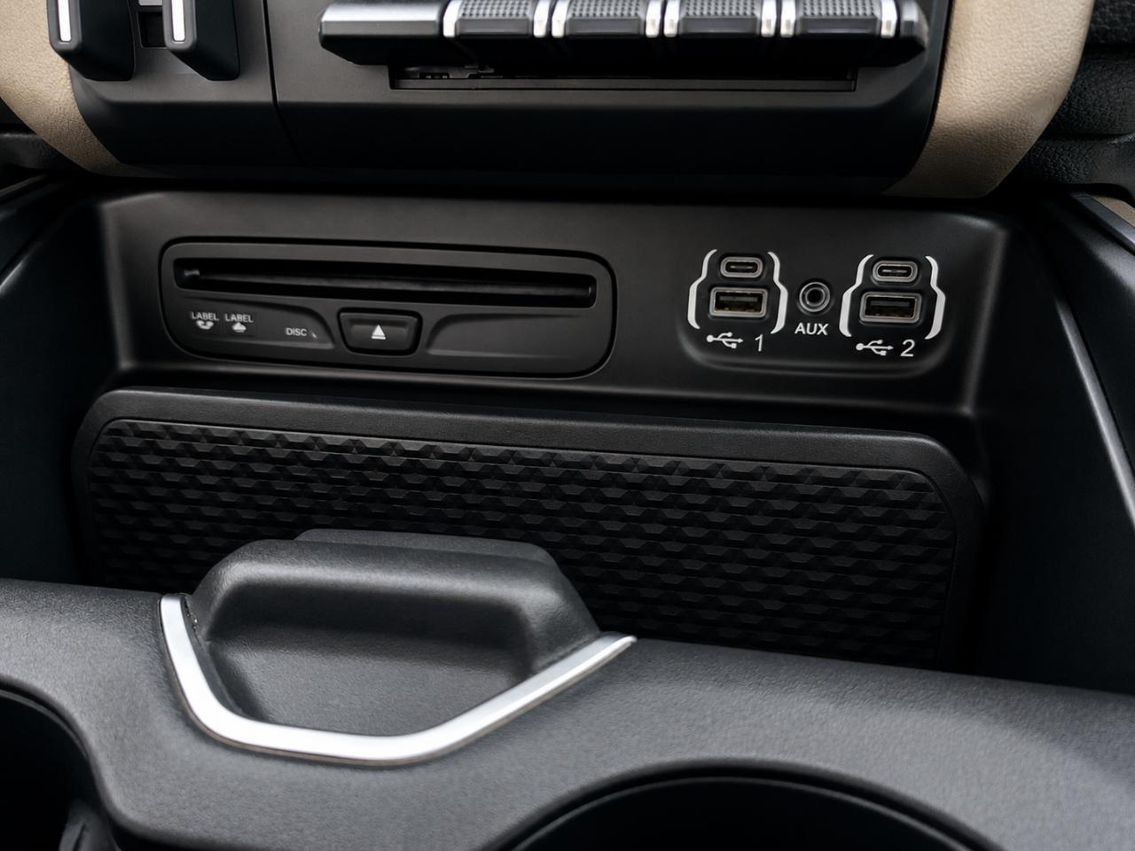 RAM 1500 Laramie Quad Cab 4WD 2019