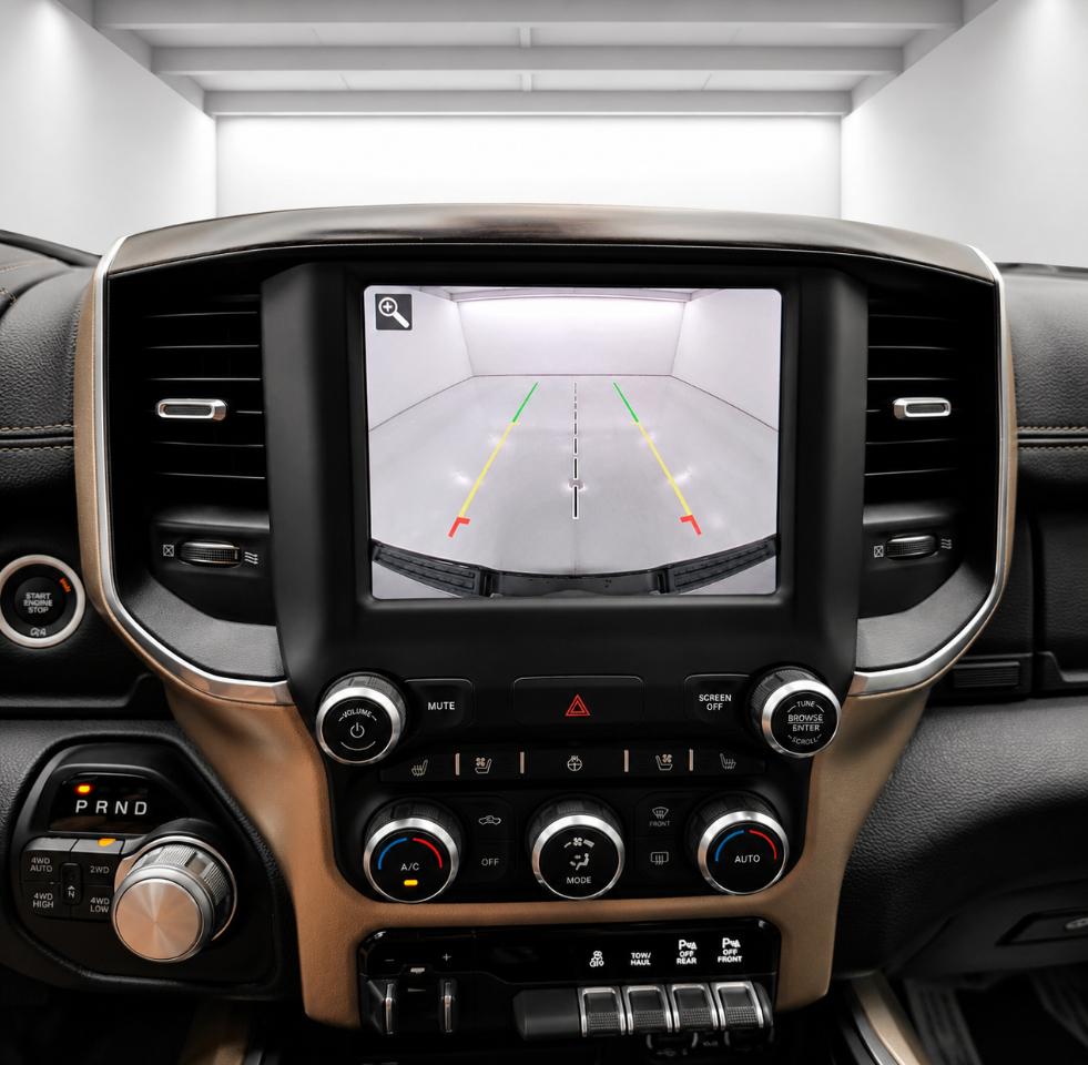 RAM 1500 Laramie Quad Cab 4WD 2019