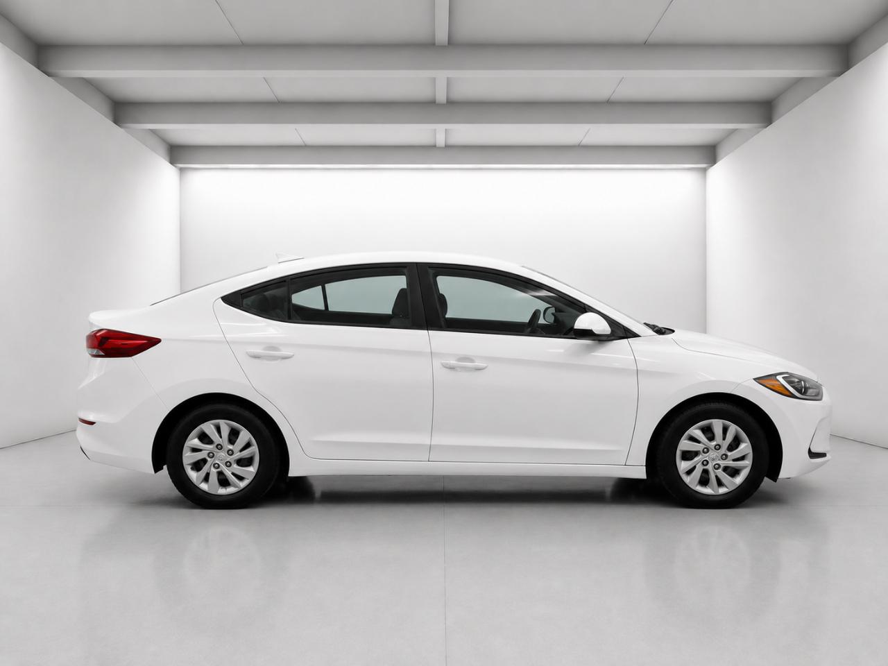 Hyundai Elantra SE 6AT 2017