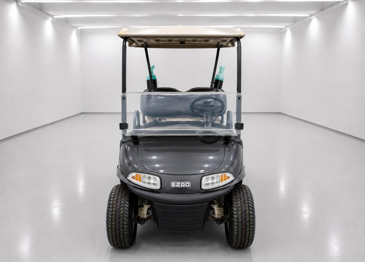 EZ-GO Golf Cart  2023