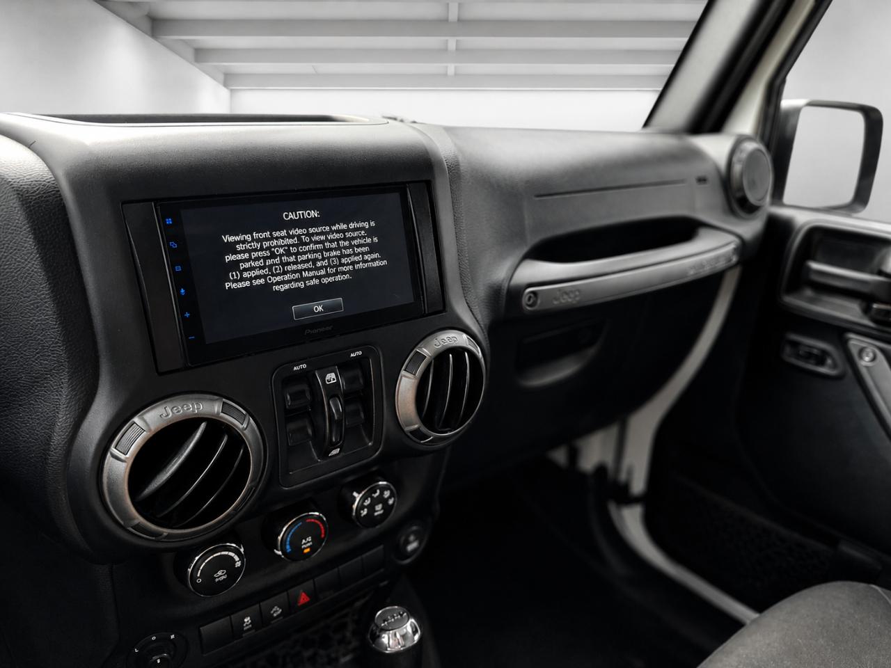 Jeep Wrangler JK Unlimited Sport 4WD 2018