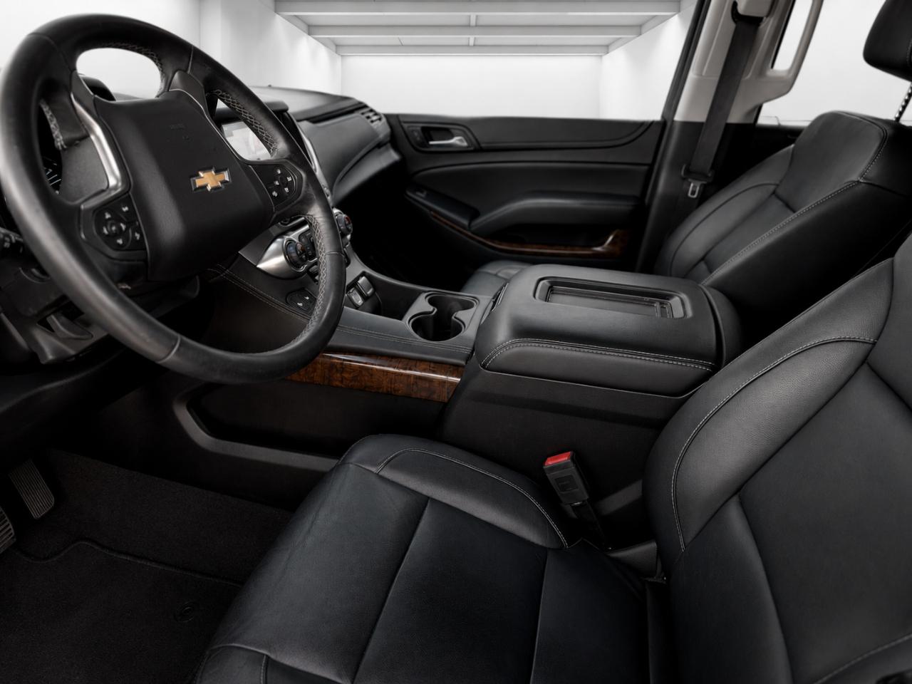 Chevrolet Suburban LT 4WD 2019
