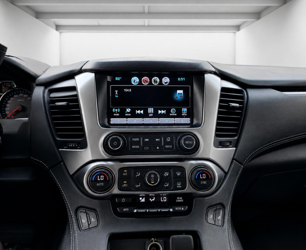 Chevrolet Suburban LT 4WD 2019