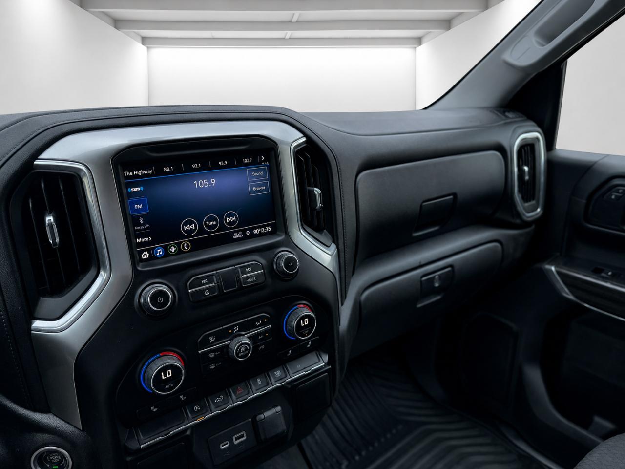 Chevrolet Silverado 1500 RST Crew Cab 4WD 2021