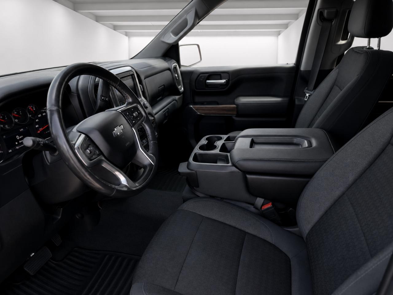 Chevrolet Silverado 1500 RST Crew Cab 4WD 2021