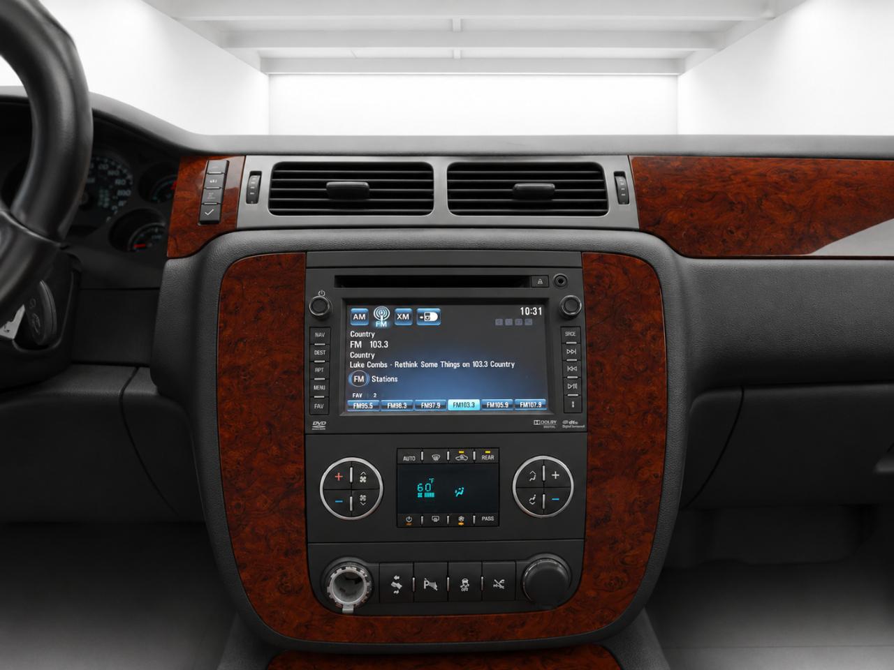 Chevrolet Suburban LTZ 1500 4WD 2012