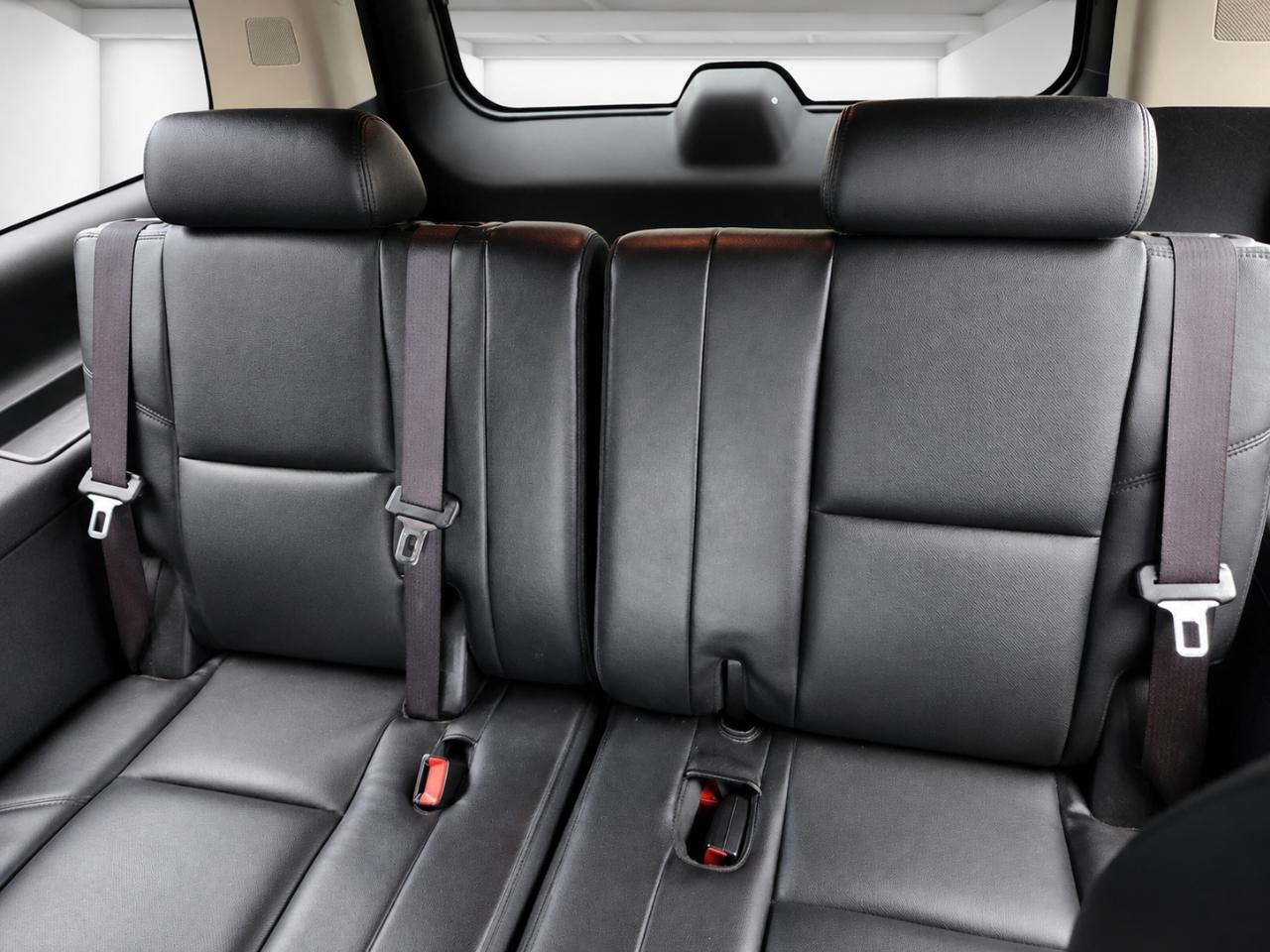 Chevrolet Suburban LTZ 1500 4WD 2012