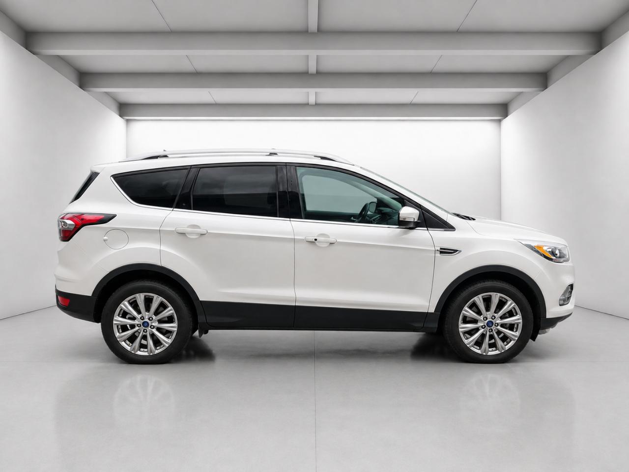 Ford Escape Titanium 4WD 2017