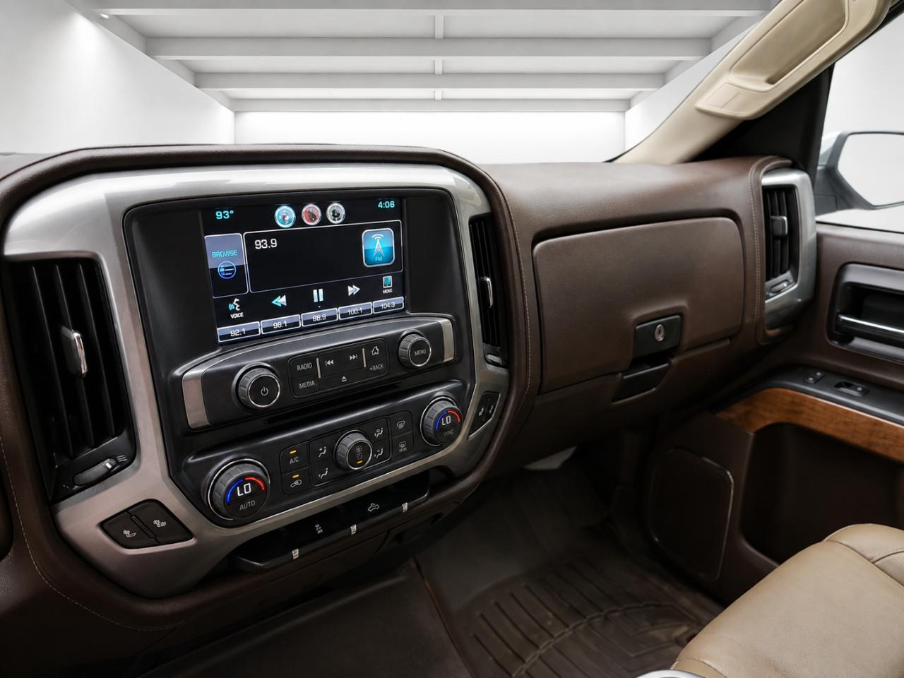 Chevrolet Silverado 1500 LTZ Crew Cab 4WD 2015