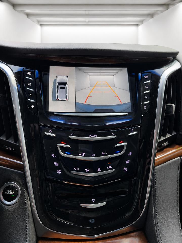 Cadillac Escalade Premium 4WD 2016