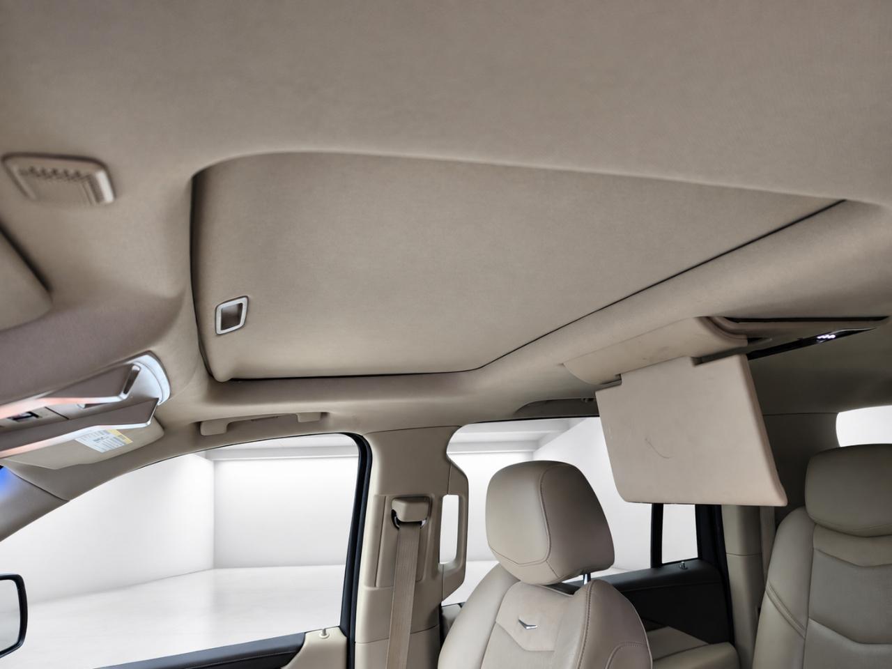 Cadillac Escalade ESV 2WD Premium 2016