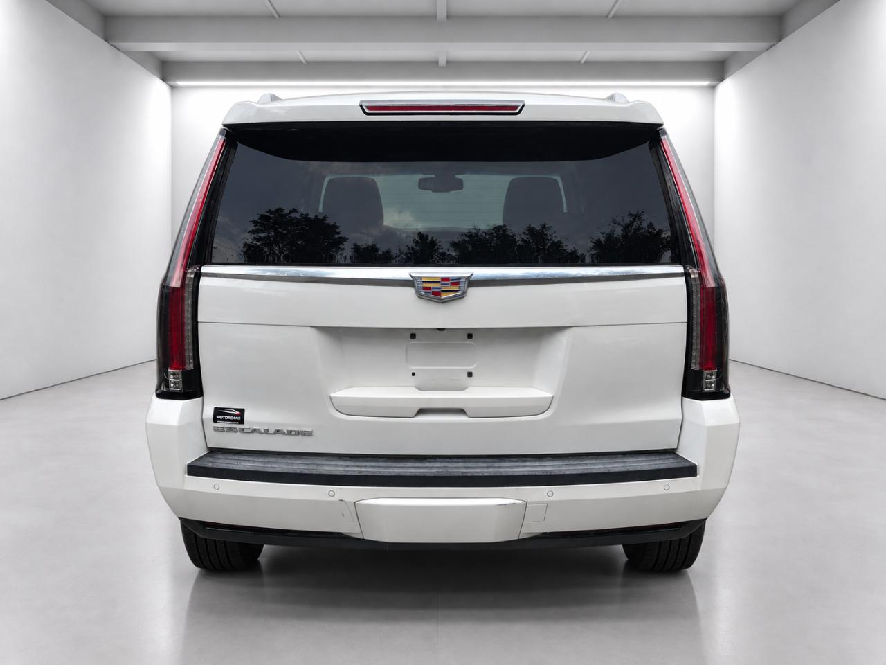 Cadillac Escalade ESV 2WD Premium 2016