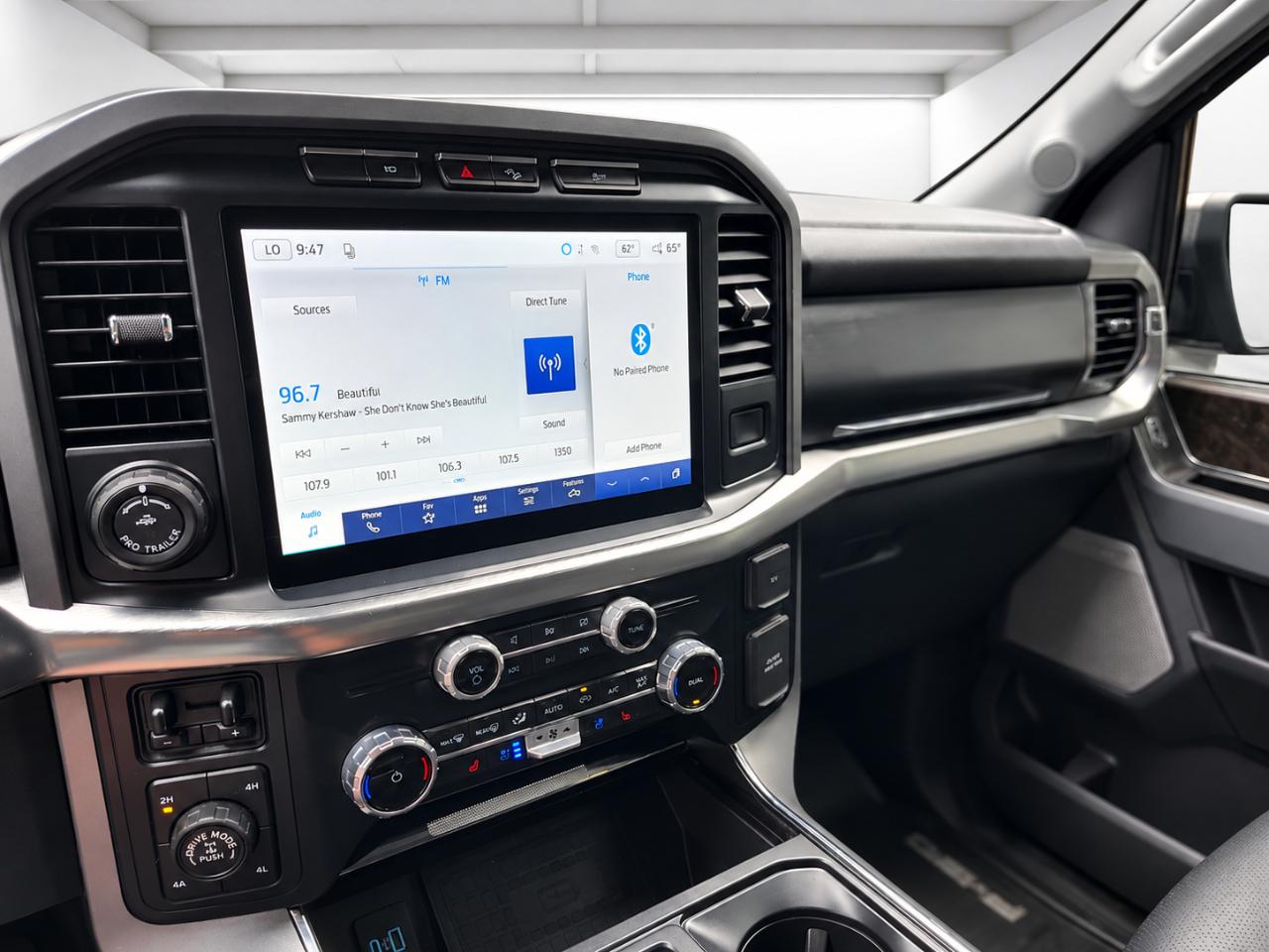 Ford F-150 Lariat SuperCrew 4WD 2022