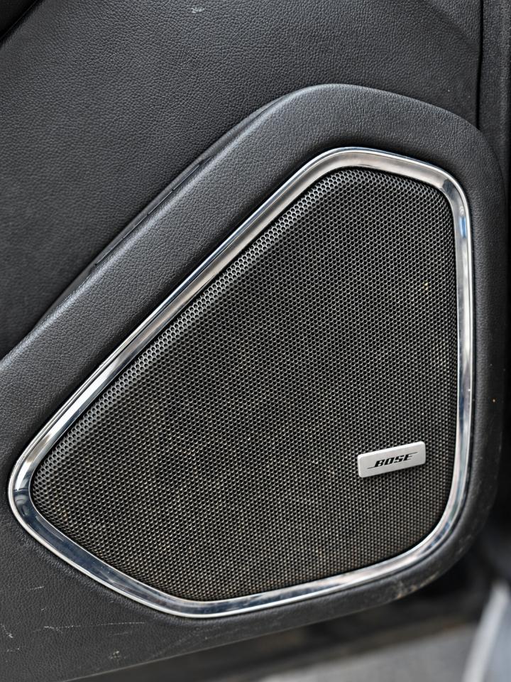 GMC Yukon Denali XL 4WD 2015