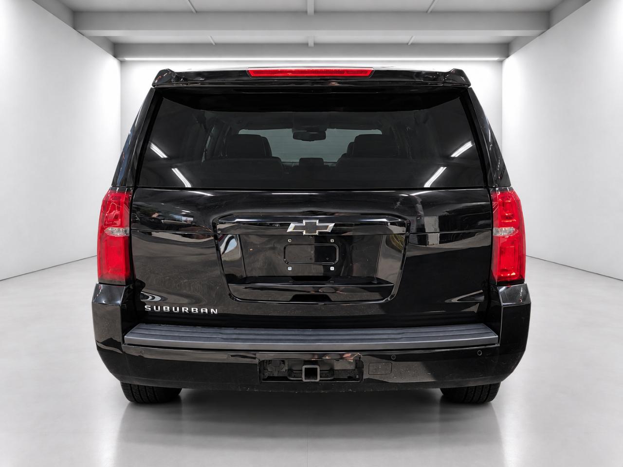 Chevrolet Suburban LT 4WD 2019