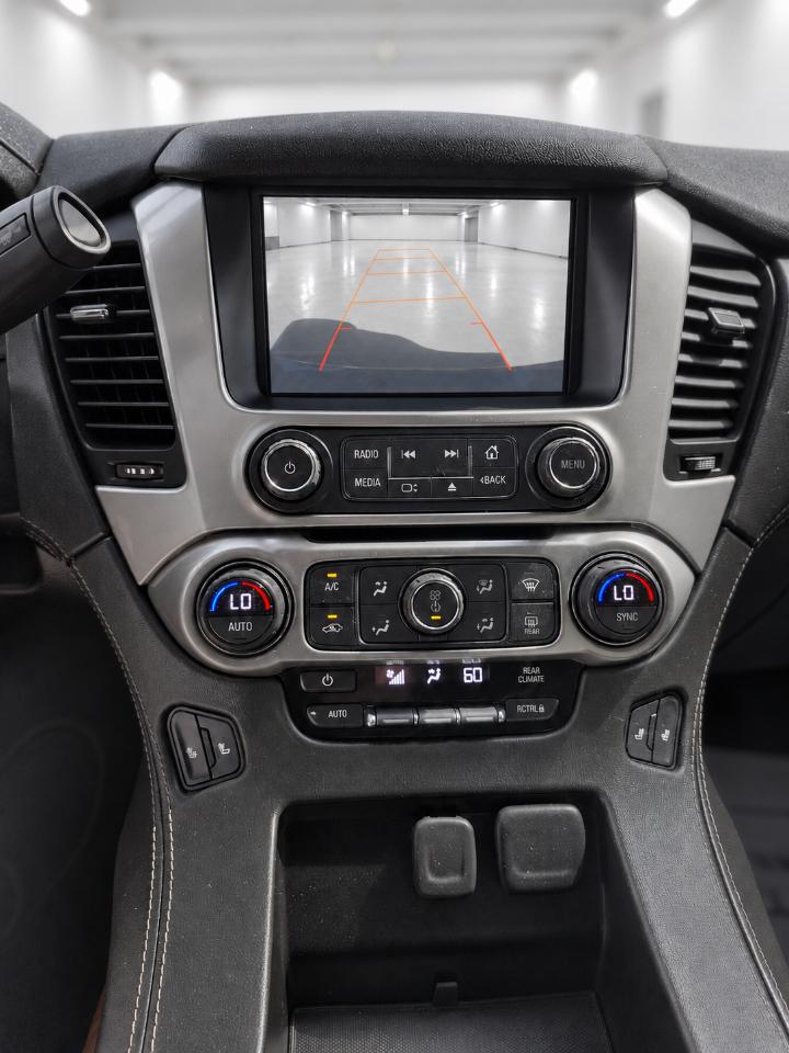 Chevrolet Suburban LT 4WD 2019