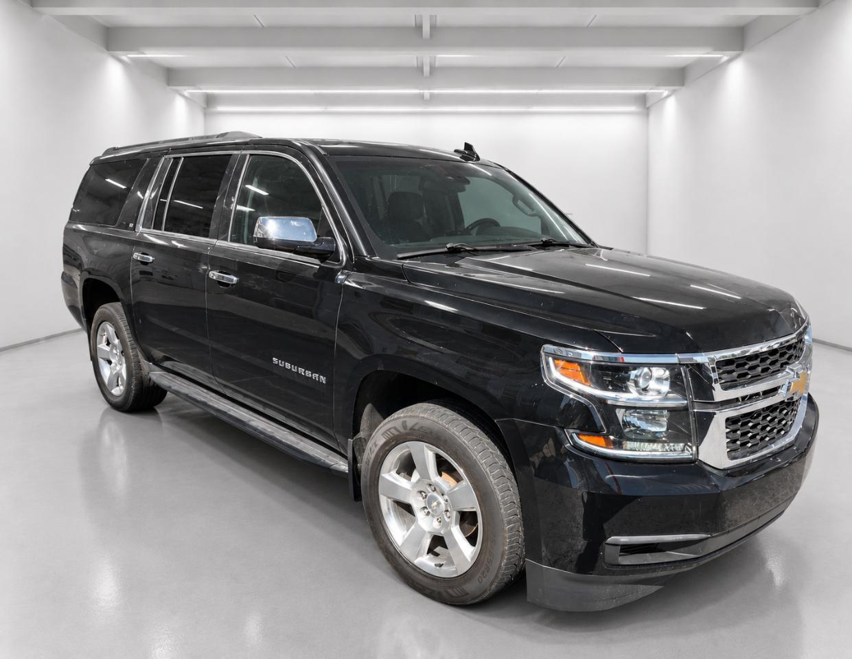 Chevrolet Suburban LT 4WD 2019
