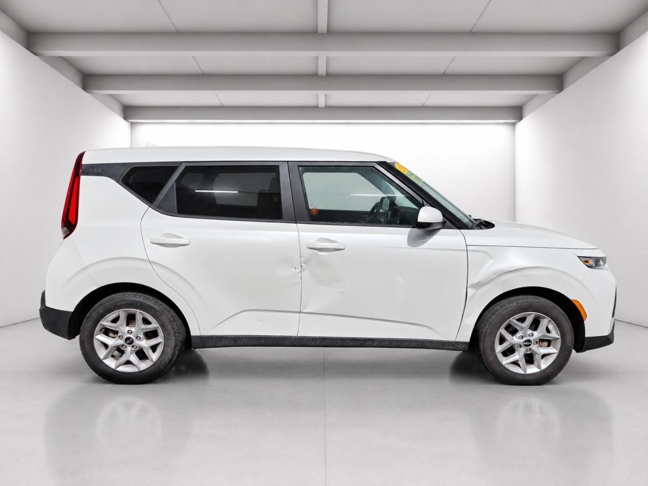 Kia Soul LX CVT 2022