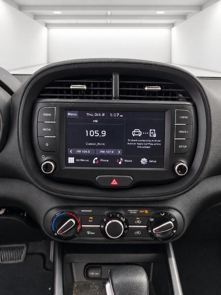 Kia Soul LX CVT 2022