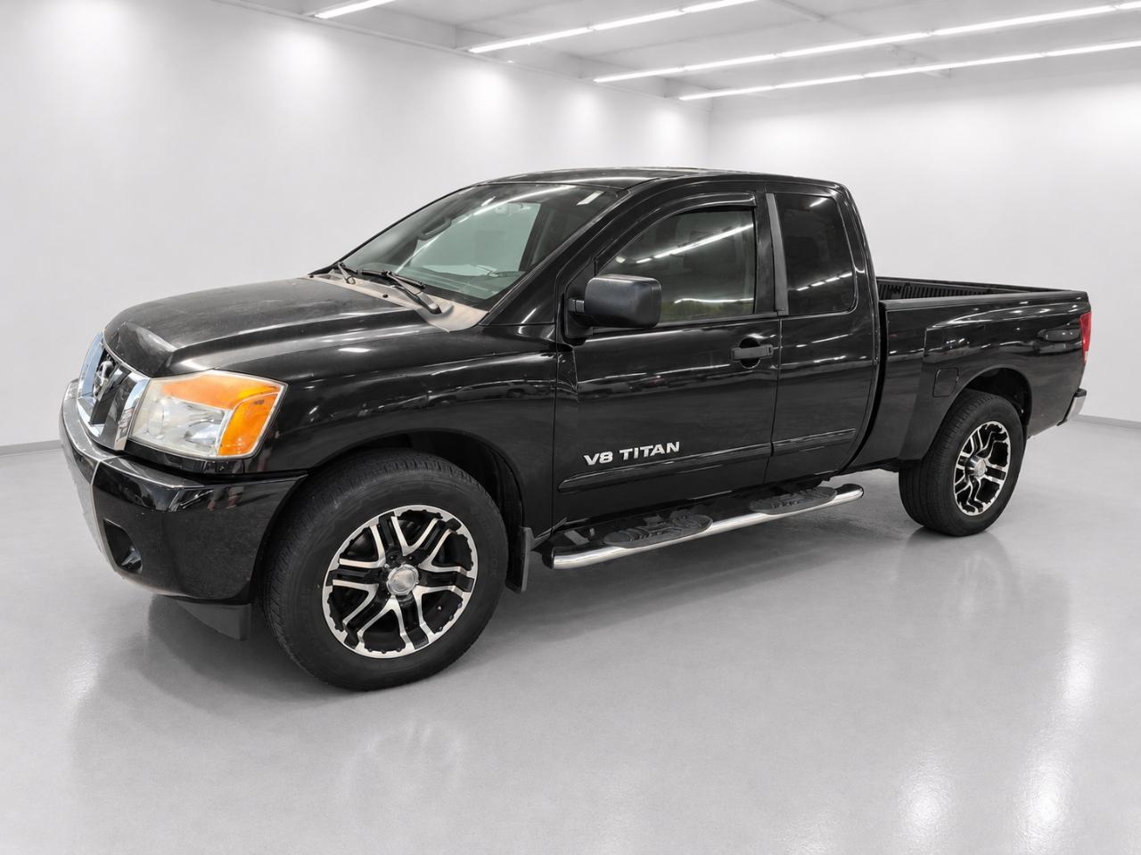 2015 Nissan Titan SV