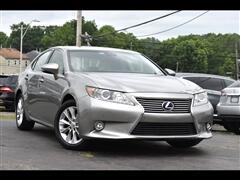 2015 Lexus ES 300h 