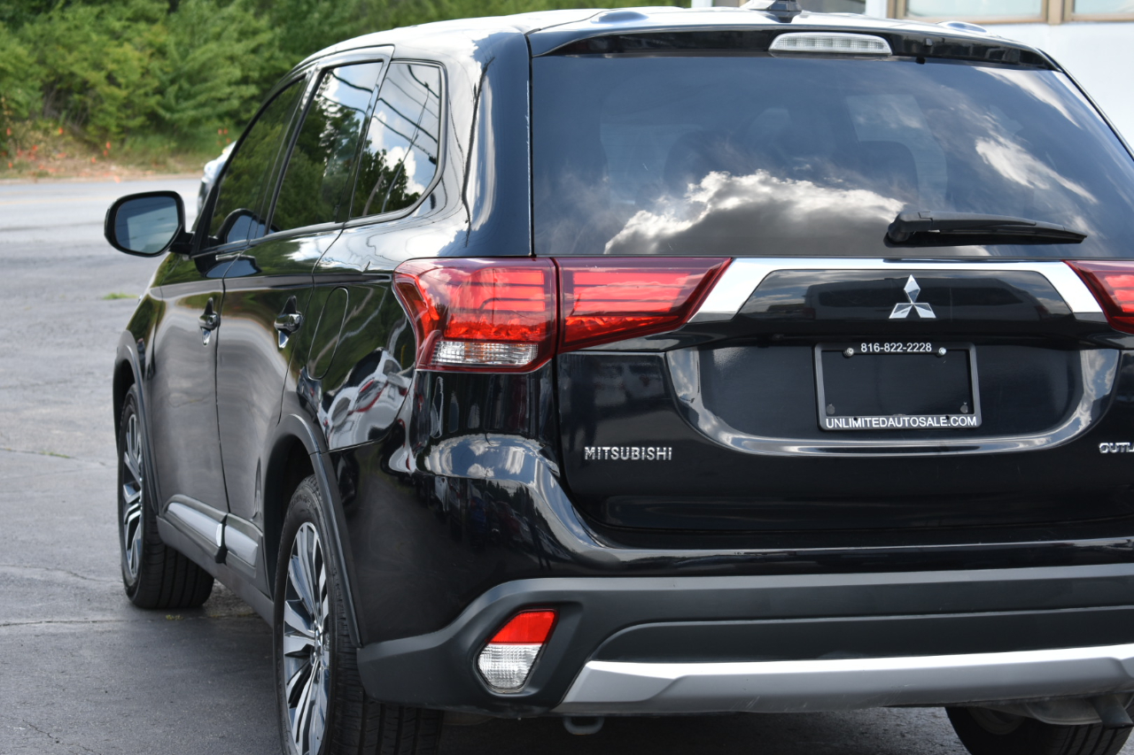 Mitsubishi Outlander ES 2WD 2018