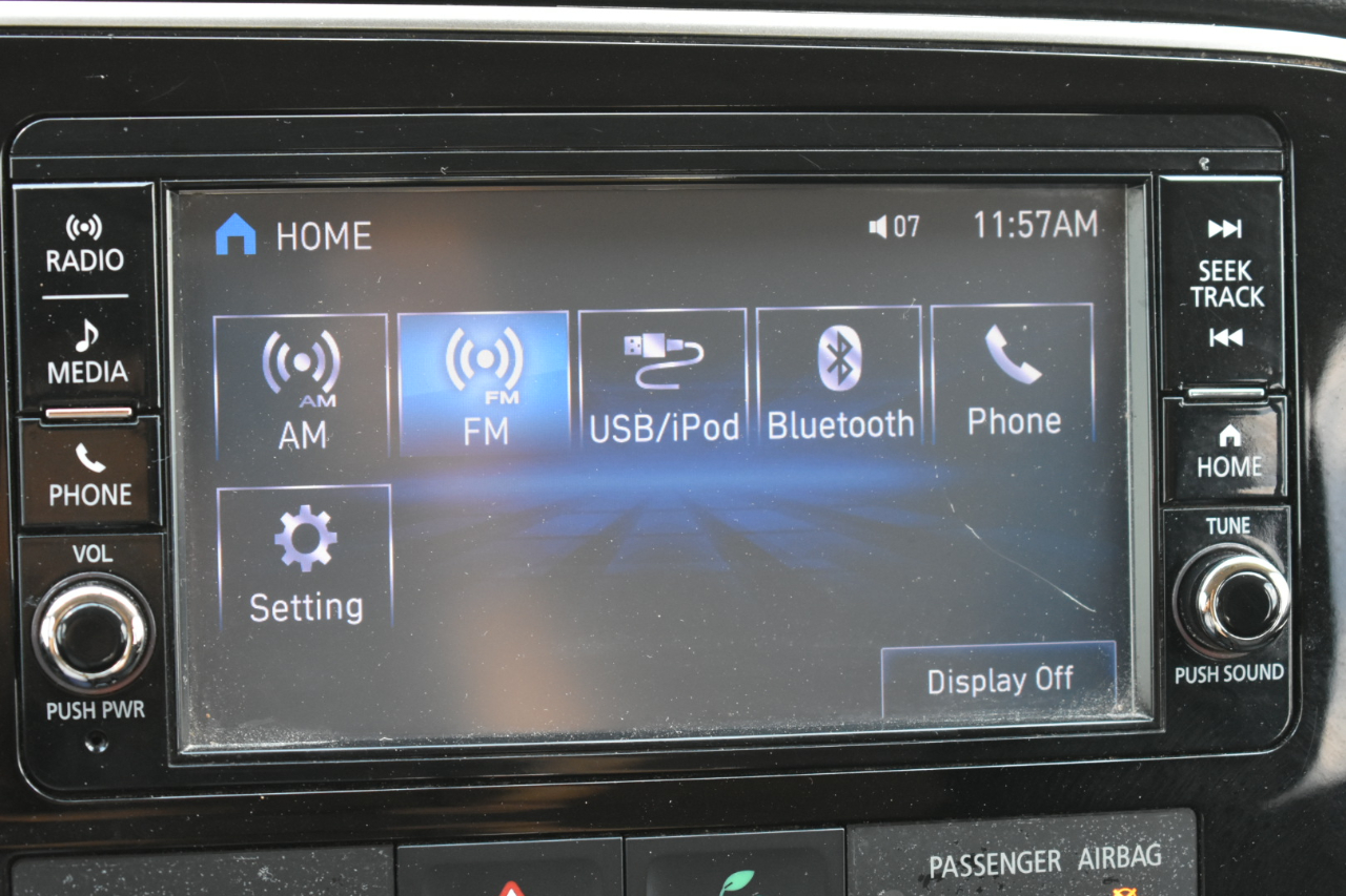 Mitsubishi Outlander ES 2WD 2018