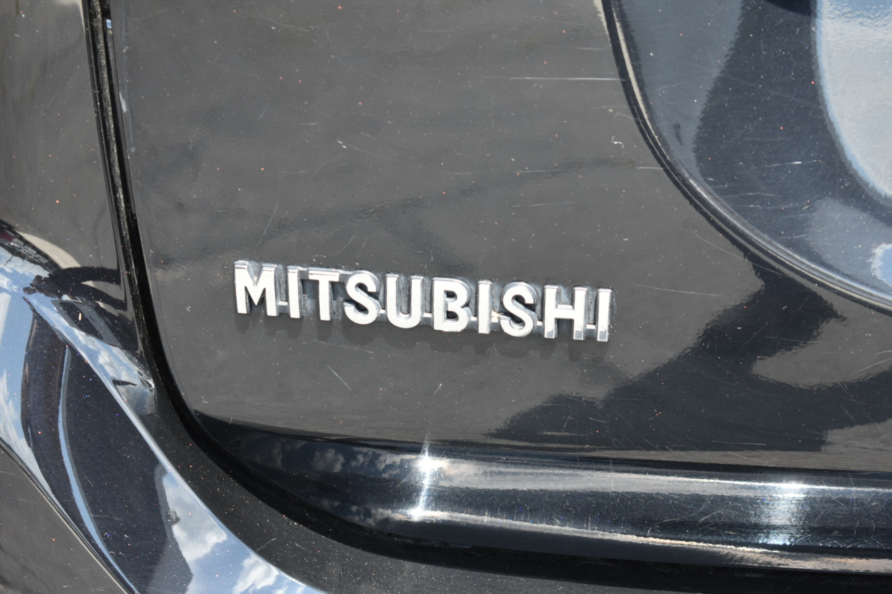 Mitsubishi Outlander ES 2WD 2018