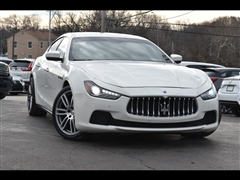 2017 Maserati Ghibli 
