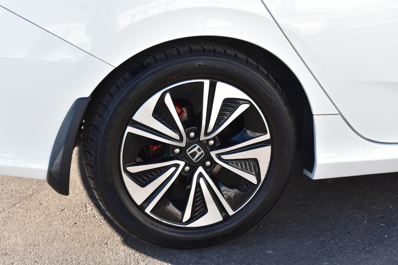 Honda Civic EX-TL Sedan CVT 2018