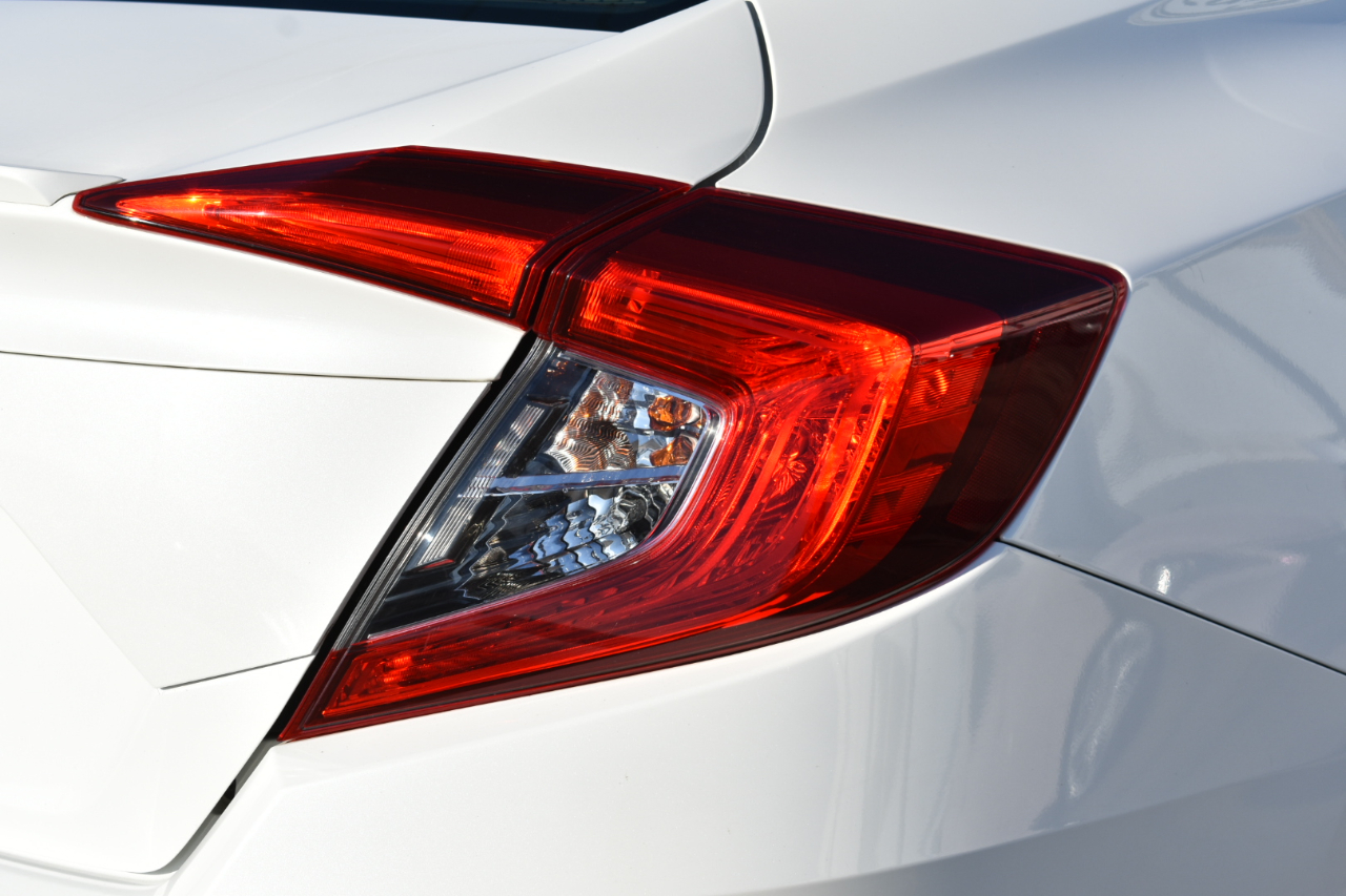 Honda Civic EX-TL Sedan CVT 2018